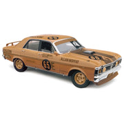 Classic Carlectables 18766 1/18 Ford XY Falcon Phase III GT-HO 1971 Bathurst Winner Gold Livery