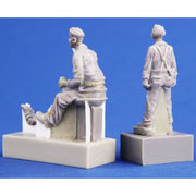 CMK F72382 1/72 Zetor 25 Tractor Driver and village boy