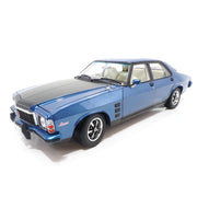 Classic Carlectables 18704 1/18 Holden HX Monaro GTS Deauville Blue Metallic