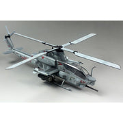 Dream Model 720012 1/72 AH-1Z Viper Attack Helicopter