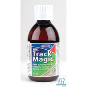 Deluxe Materials AC26 Track Magic 250ml 8.5oz