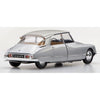 EBBRO 25009 1/24 Citroen DS21