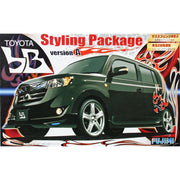 Fujimi FUJ03677 1/24 Toyota bB Z Q Version and X Version Both Type ID-127