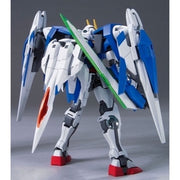 Bandai 5057383 HG 1/144 00 Raiser and GN Sword III Gundam 00