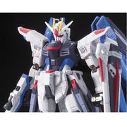 Bandai 5061614 RG 1/144 Freedom Gundam Seed