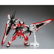 Bandai 5063530 MG 1/100 MBF-02VV Gundam Astray Turn Red
