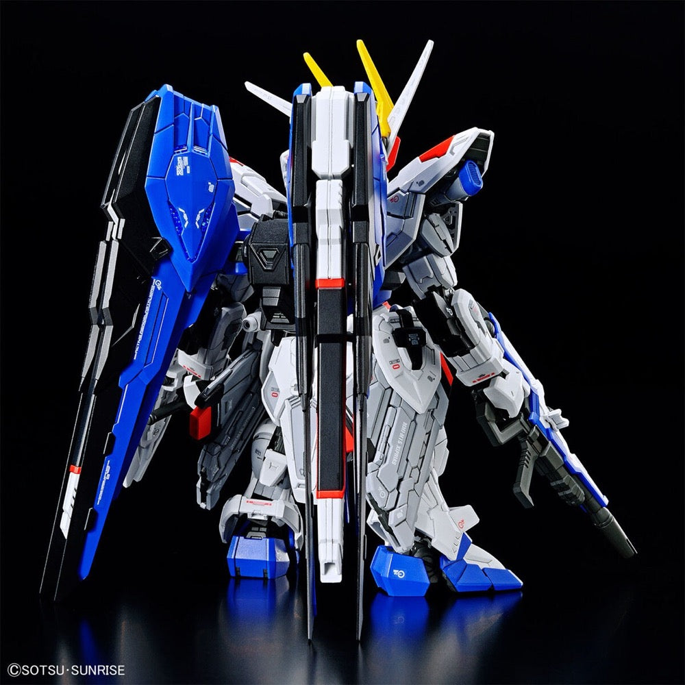 Bandai 5064257 MGSD Freedom Gundam