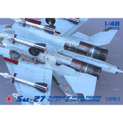 Great Wall Hobby L4824 1/48 Su-27 Flanker B