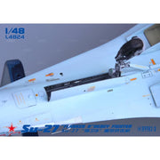 Great Wall Hobby L4824 1/48 Su-27 Flanker B