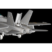 Hobby Boss 80269 1/72 F/A-18D Hornet