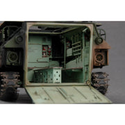 Hobby Boss 82413 1/35 AAVP-7A1 Assault Amphibious Vehicle with Mounting Bosses