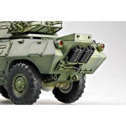 Hobby Boss 82422 1/35 LAV-150 Comm.w/Cock