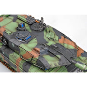 Hobby Boss 82423 1/35 Leopard 2 A5/A6NL