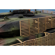 Hobby Boss 82458 1/35 Leopard 2A6M Canada