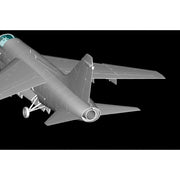 Hobby Boss 87206 1/72 A-7H Corsiar II