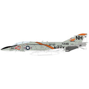 Hobby Master HA19034 1/72 F-4J Phantom II Mig-21 Killer 157245 VF-114 Aardvarks USS Kitty Hawk 1972