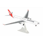 Herpa 558532 1/200 Qantas A330-300 New 2016 Colours VH-QPJ