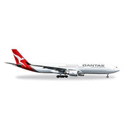 Herpa 558532 1/200 Qantas A330-300 New 2016 Colours VH-QPJ