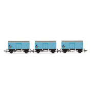 Hornby R60115 OO 12T Fish Van Three Pack BR
