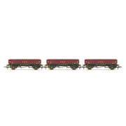 Hornby R60159 OO MHA Ballast Wagon Three Pack EWS