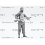 ICM 16013 1/16 WWII Soviet Assault Engineer-Sapper