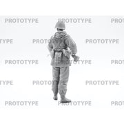 ICM 16013 1/16 WWII Soviet Assault Engineer-Sapper