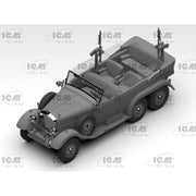 ICM 24024 1/24 Type G4 with MG 34 and German Staff Personnel