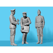 ICM 24024 1/24 Type G4 with MG 34 and German Staff Personnel