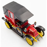 ICM 24030 1/24 Renault Type AG 1910 Paris Taxi de la Marne