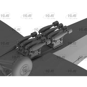 ICM 32038 1/32 De Havilland DH-82A Tiger Moth with Bombs
