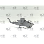 ICM 32063 1/32 Bell AH-1G Arctic Cobra US Helicopter
