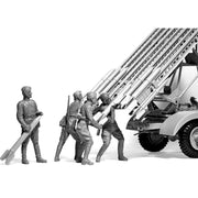 ICM 35648 1/35 WWII Soviet BM-13-16 MLRS Vehicle Crew