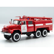 ICM 35902 1/35 Chernobyl No.2 Fire Fighters (AC-40-137A firetruck, 4 figures, diorama base with background)