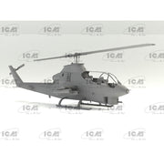 ICM 32060 1/32 Bell AH-1G Cobra Early
