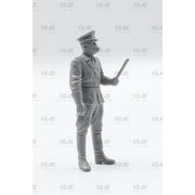 ICM 35901 1/35 Chernobyl 1 Radiation Monitoring Station ZiL-131KShM Truck and 5 Figures