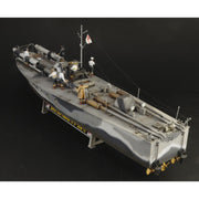 Italeri 5624 1/35 Vosper 74 Torpedo Boat with Crew