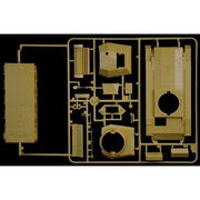 Italeri 6579 1/35 Crusader Mk II with 8th Army Infantry Rubber Tracks and 5 Figures