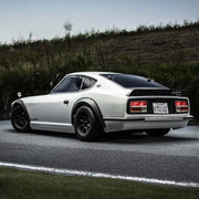 Kyosho 1/10 EP 4WD Fazer Mk2 1971 Datsun 240Z Tuned Version White 34427T1