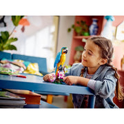 LEGO 31136 Creator Exotic Parrot