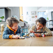 LEGO 76216 Marvel Super Heroes Iron Man Armoury