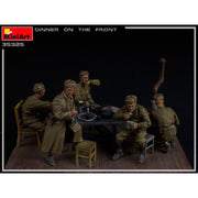MiniArt 35325 1/35 Dinner on the Front
