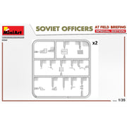 MiniArt 35365 1/35 Soviet Officers at Field Briefing Special Edition