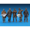 MiniArt 35365 1/35 Soviet Officers at Field Briefing Special Edition