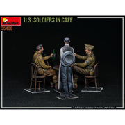 MiniArt 35406 1/35 U.S. Soldiers in Cafe