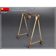 MiniArt 35589 1/35 F Ton Gantry Crane and Equipment