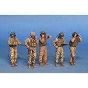 MiniArt 37008 1/35 USMC Tank Crew