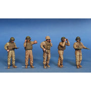 MiniArt 37008 1/35 USMC Tank Crew