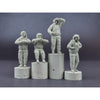 MiniArt 37063 1/35 Soviet Tank Crew 1970-80s Winter Uniform