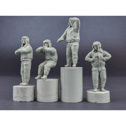 MiniArt 37063 1/35 Soviet Tank Crew 1970-80s Winter Uniform