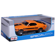 Maisto 31453ORA 1/18 1970 Ford Mustang Mach 1 Orange